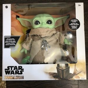 Starwars Baby Yoda (The Child) Doll